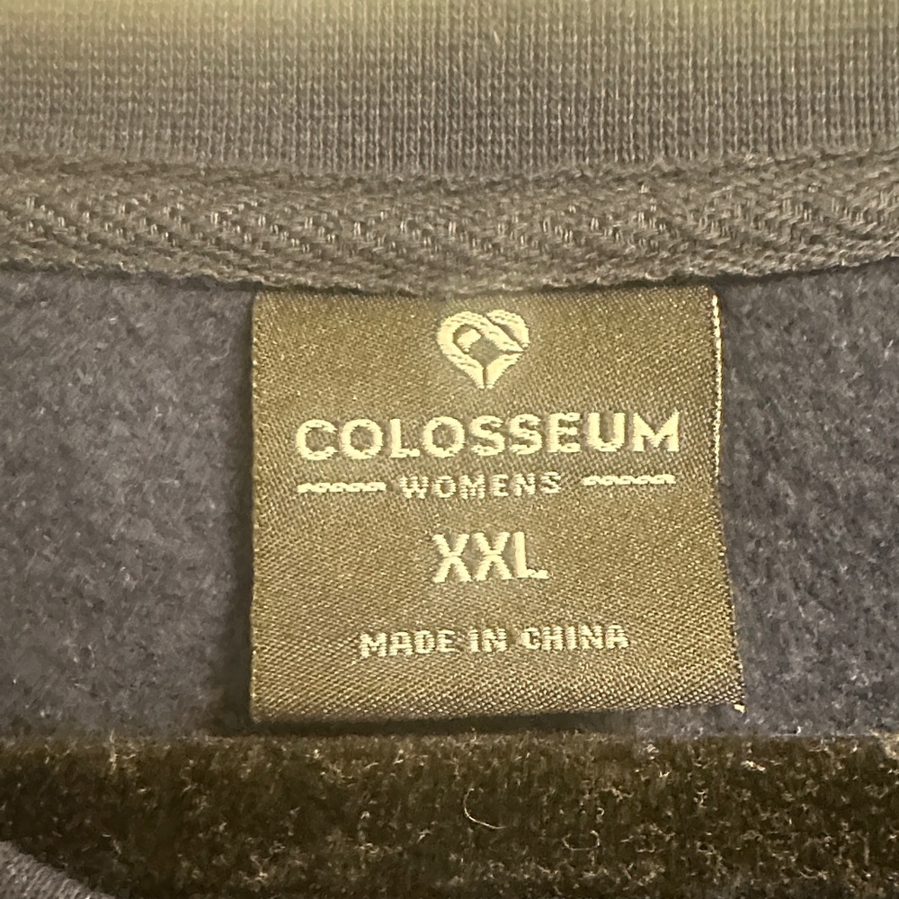 Colosseum Women’s Navy Penn State Crewneck Sweatshirt with White Logo - Picture 2 of 5
